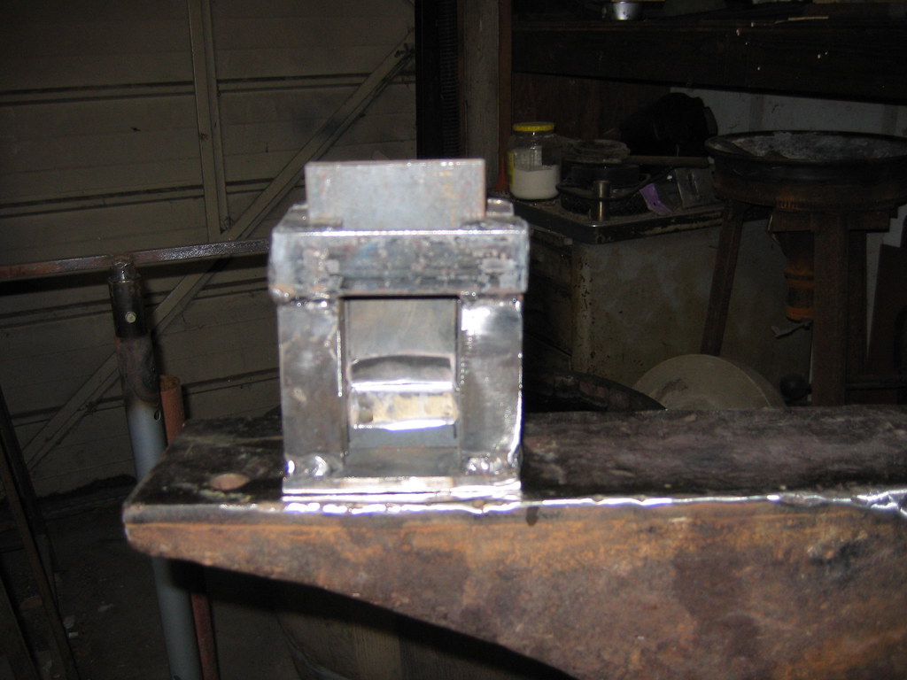 Guillotine tool